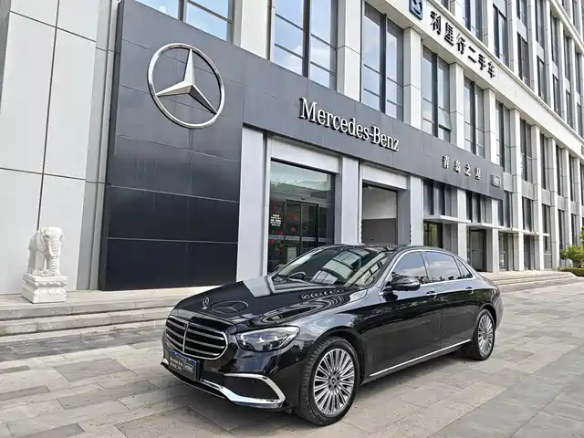 Mercedes-Benz E-Class 2021 E 300 L Fashion