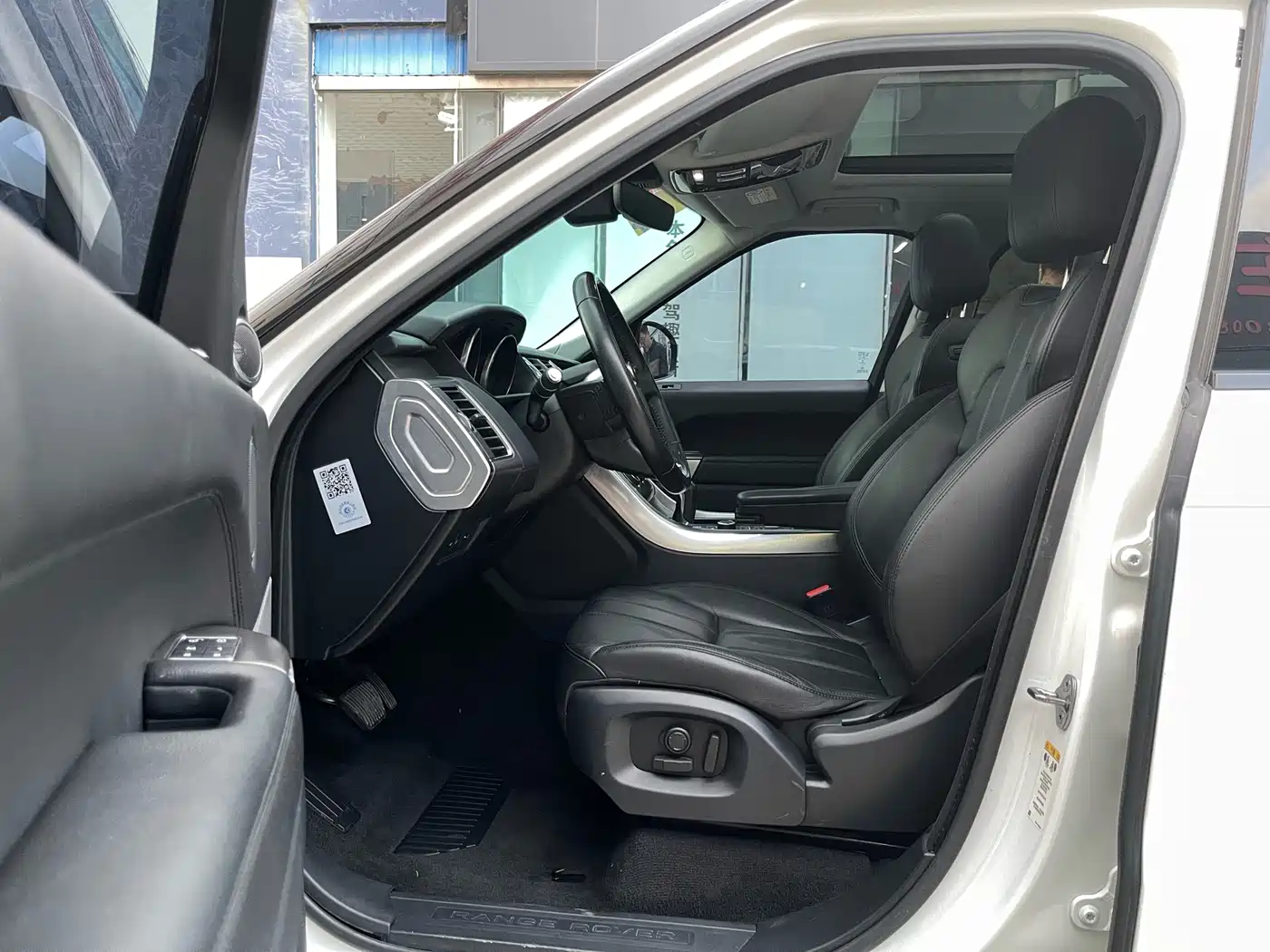 Land Rover Range Rover Sport 2017 3.0 SC V6 HSE фото 9