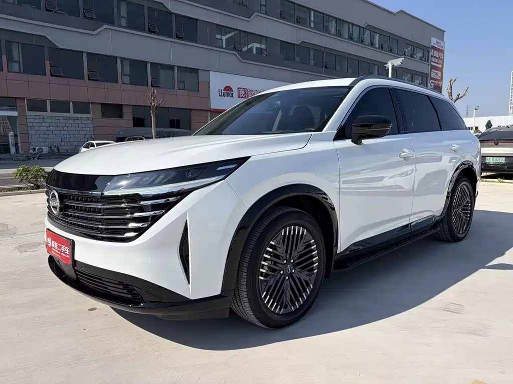 2024 Nissan Terra