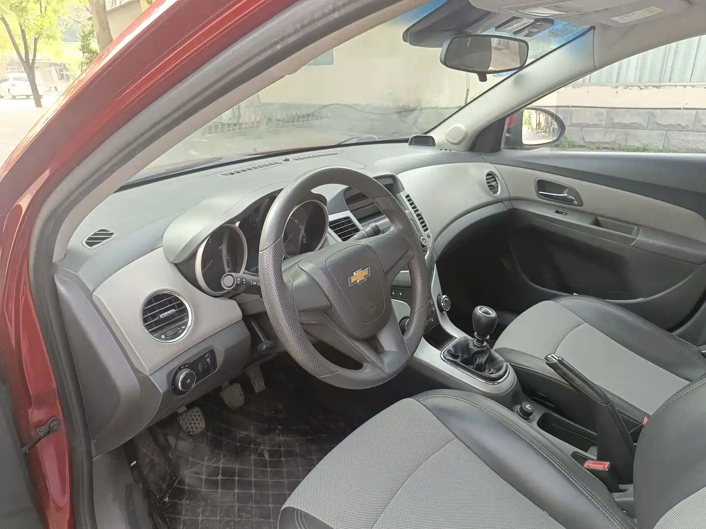 Chevrolet Cruze 2013 1.6L SL MT фото 4