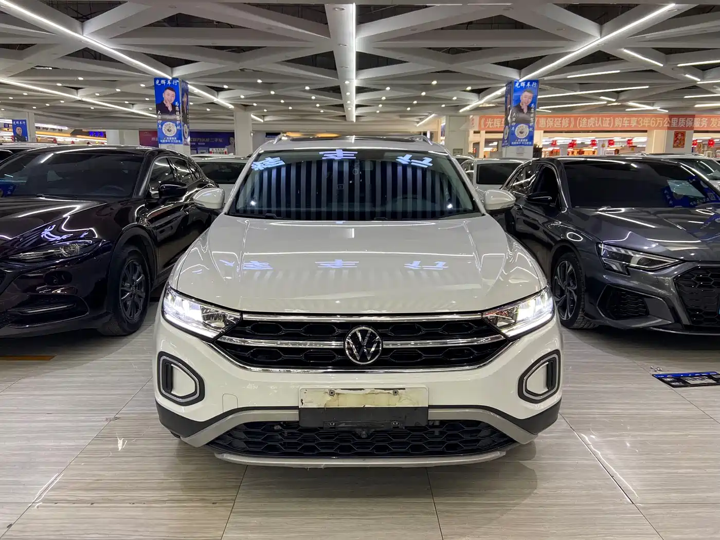 Volkswagen T-ROC 2023 280TSI DSG 2WD Time Edition фото 2