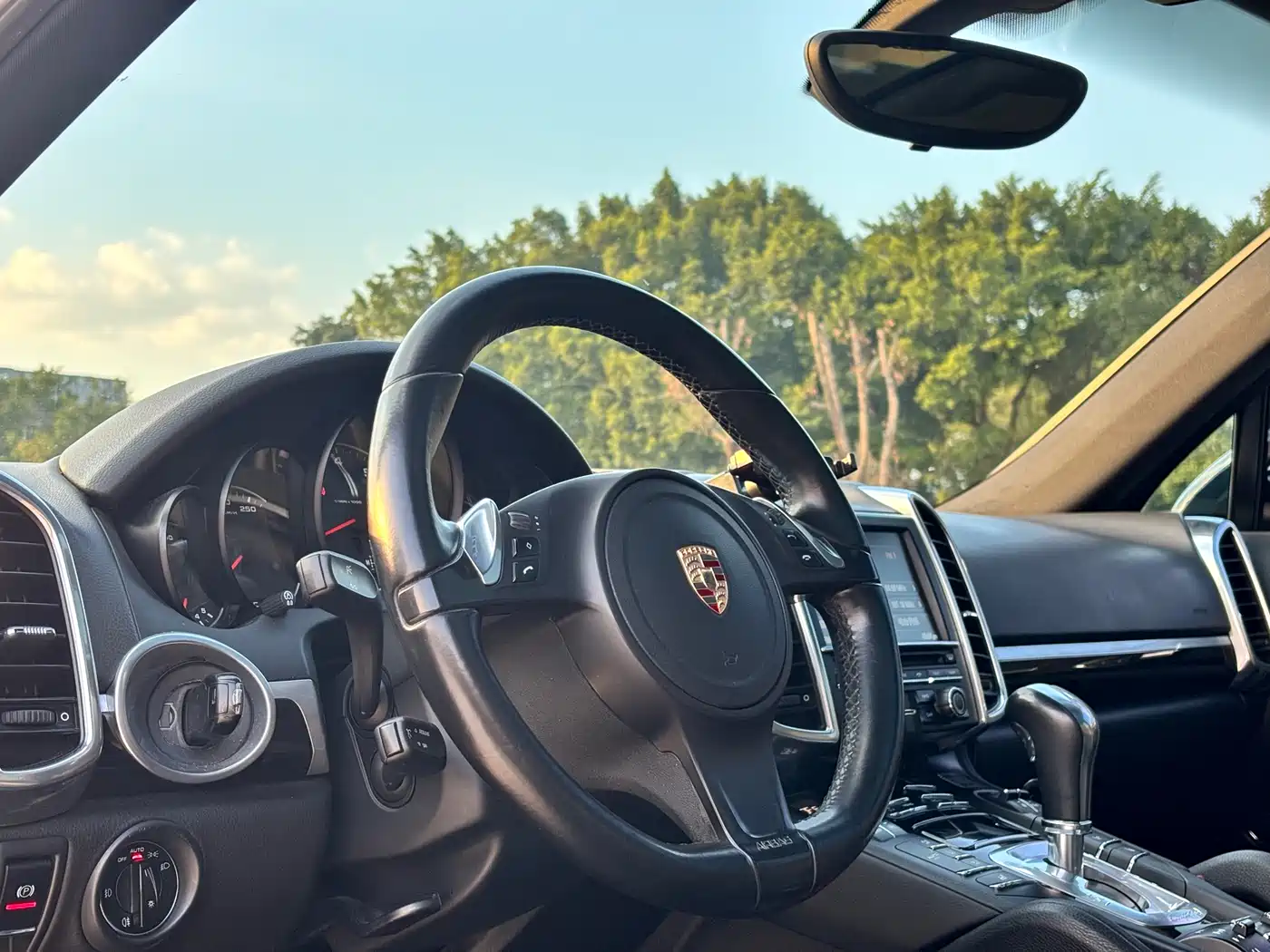 Porsche Cayenne 2011 Cayenne 3.0T фото 12