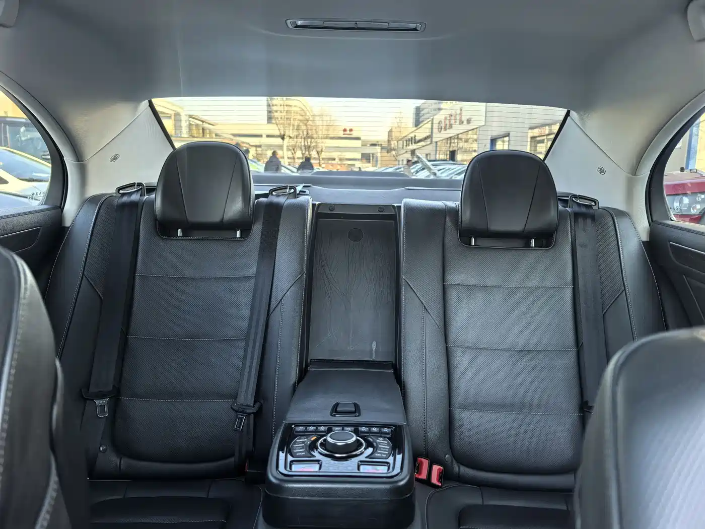 Hongqi H7 2018 2.0T Flagship Edition фото 13