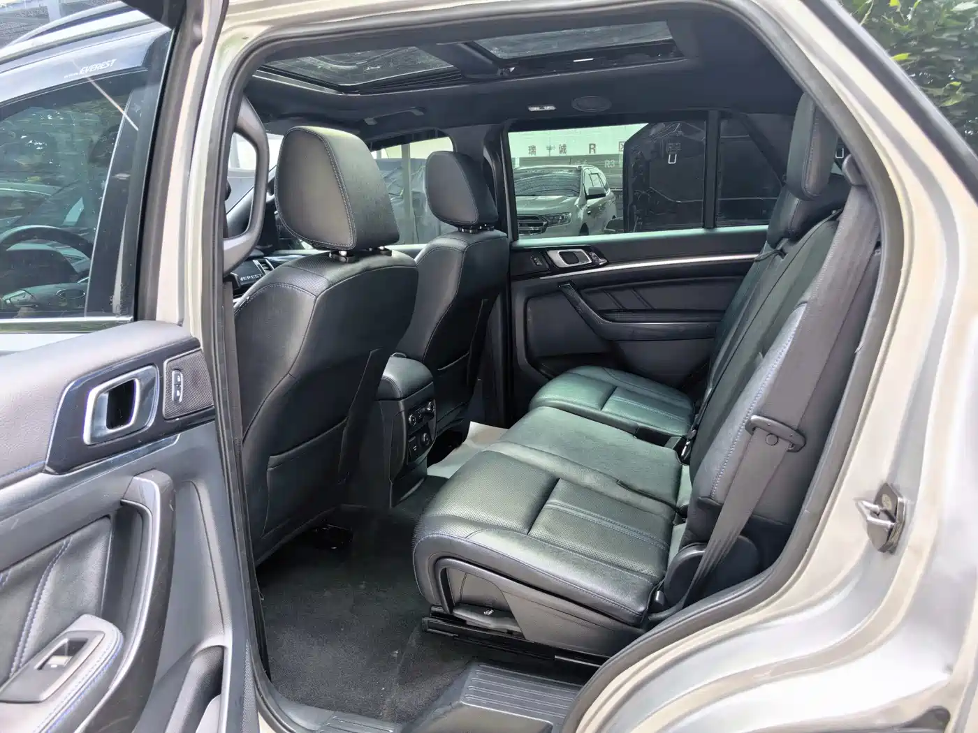 Ford Everest 2020 Sport Edition 2.3T Gasoline Automatic AWD Flagship 7-Seater фото 5