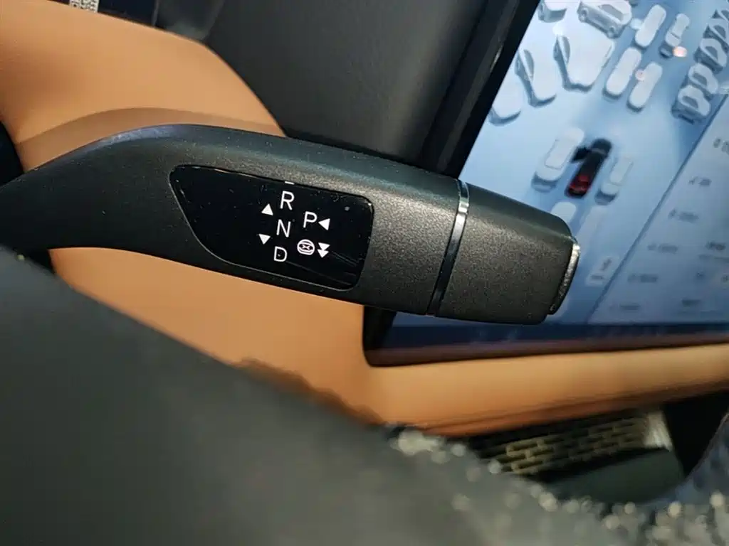 XPeng G9 2024 702 Pro фото 14