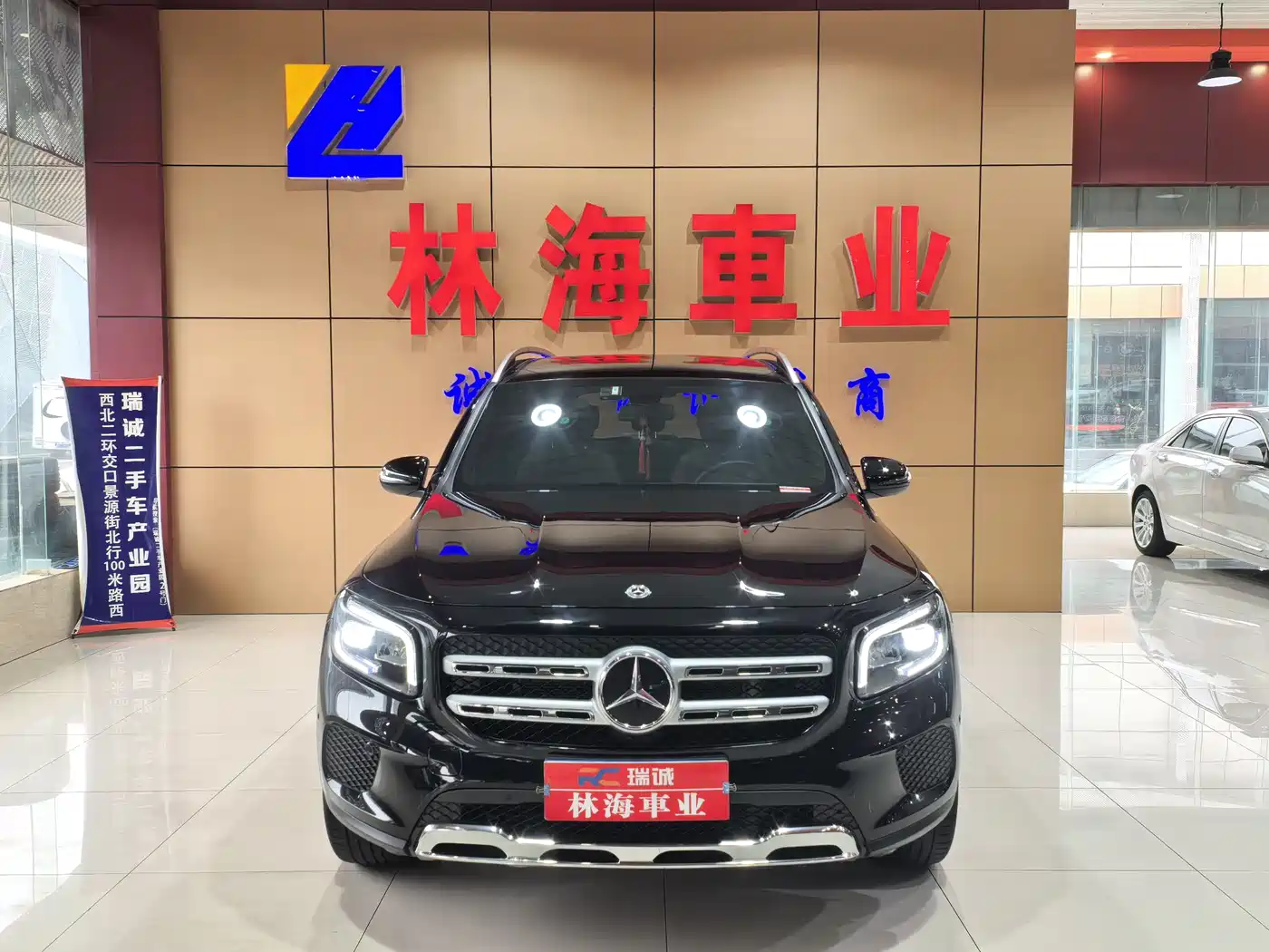 Mercedes-Benz GLB 2022 Facelift GLB 200 Fashion Style