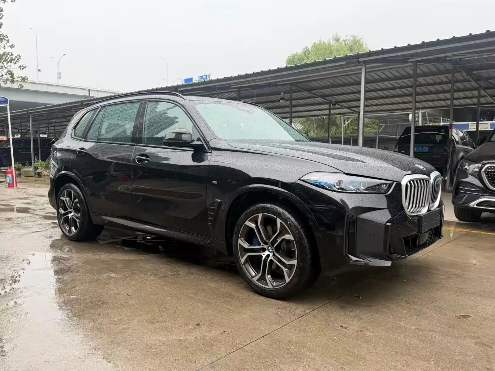 Photo 3 - BMW X5