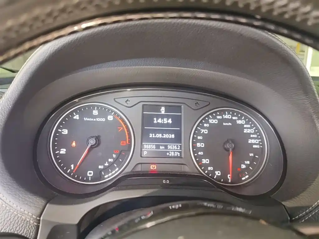 Audi A3 2014 Sportback 35 TFSI Automatic Fashion фото 12