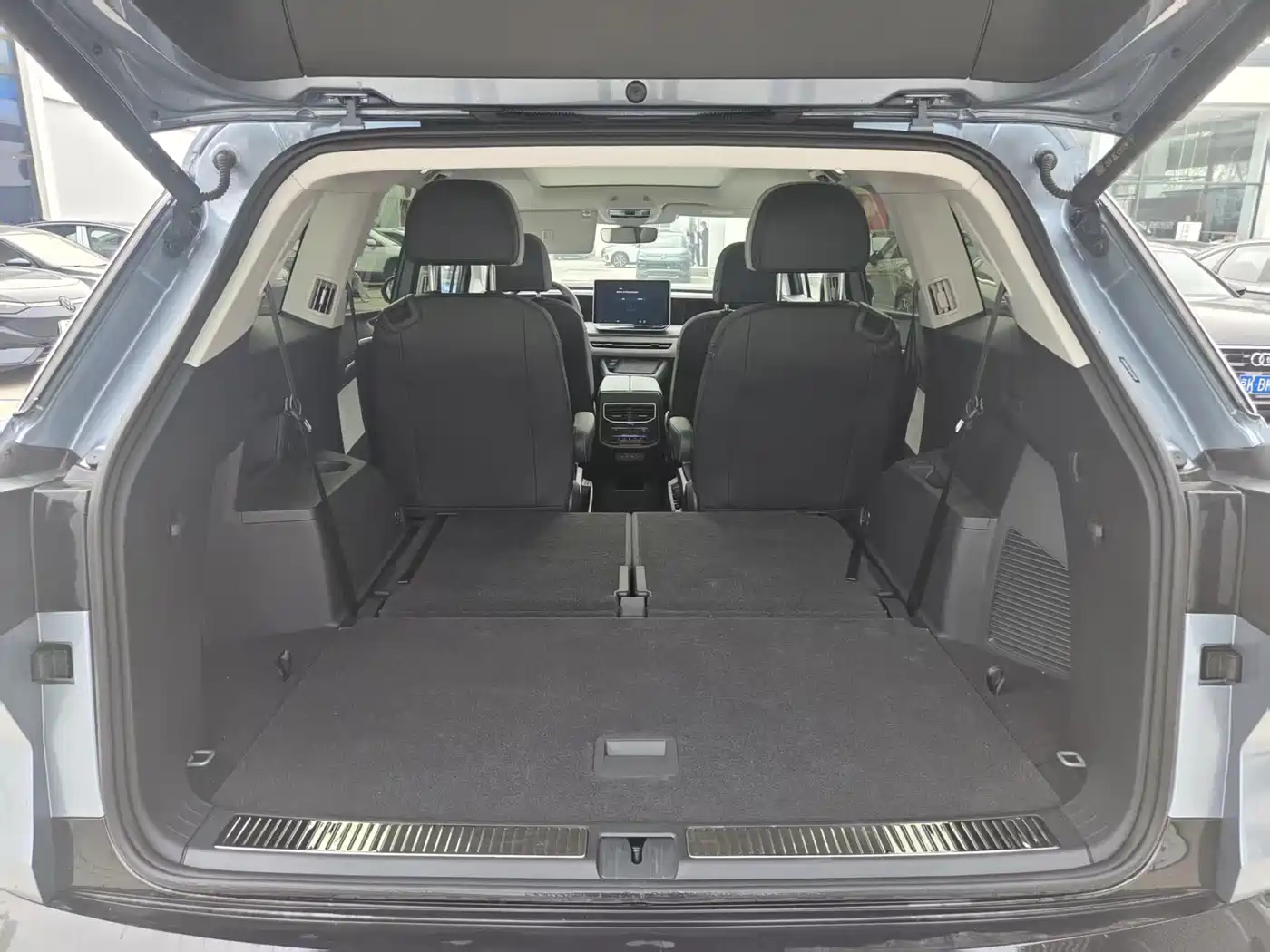 VOLKSWAGEN LANJING