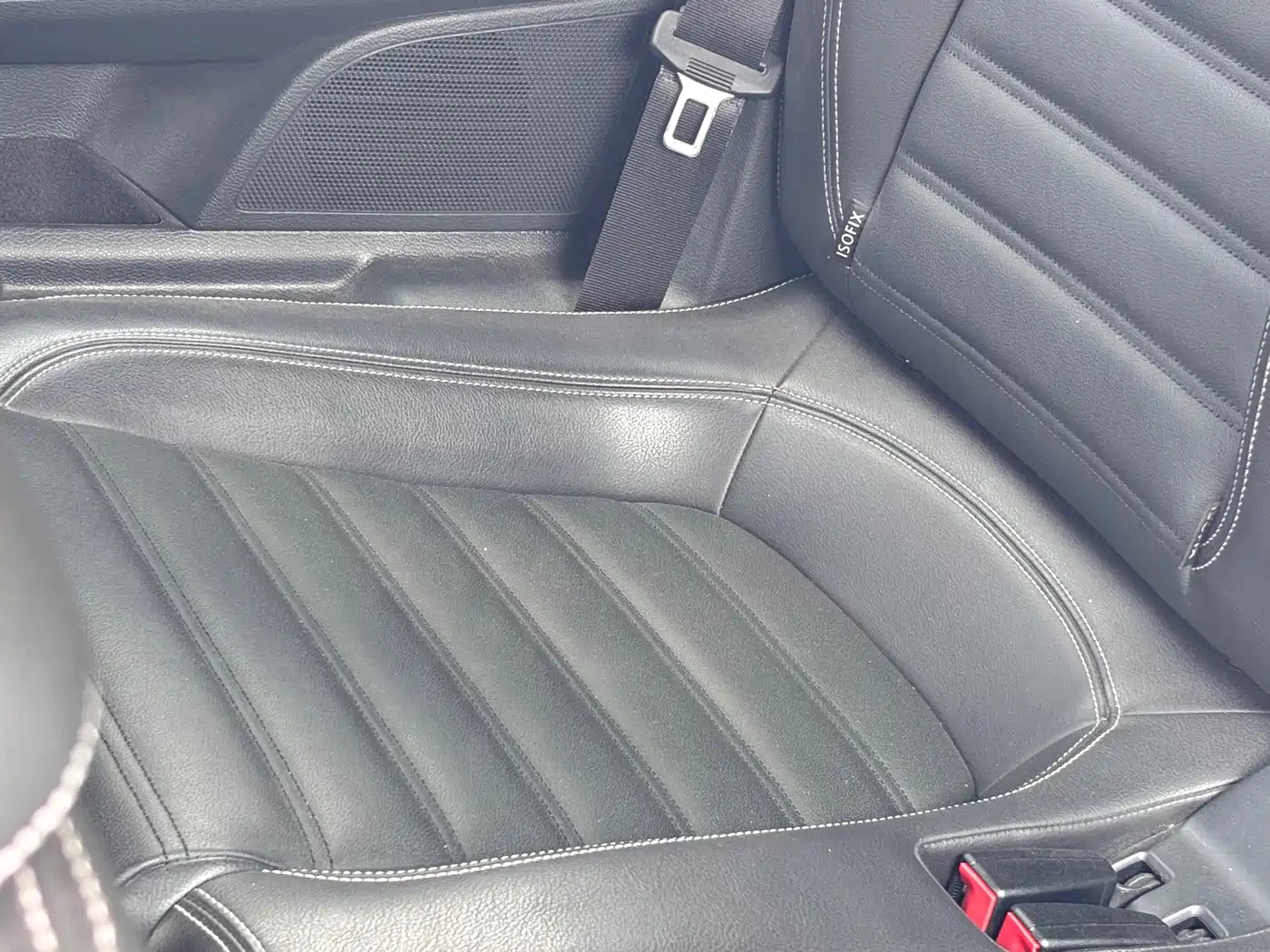 Volkswagen Scirocco 2011 2.0TSI R-Line фото 15