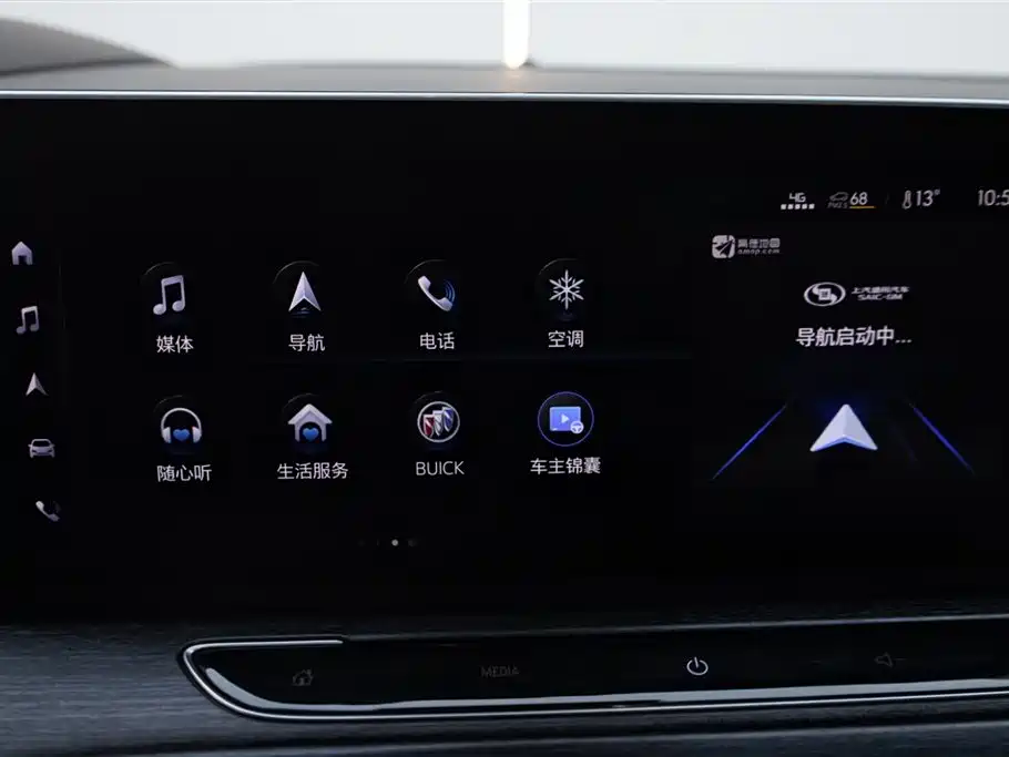 Buick GL8 2022 Avenir Avia 6-Seater Virtue Edition фото 19