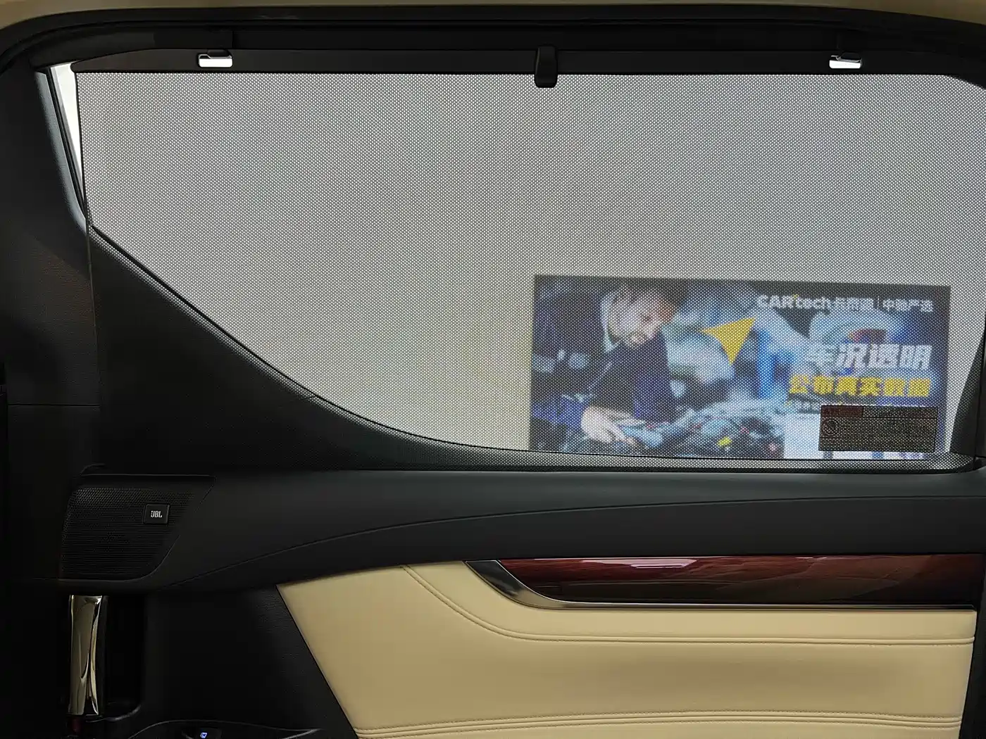 Toyota Alphard 2015 3.5L Luxury Edition фото 31