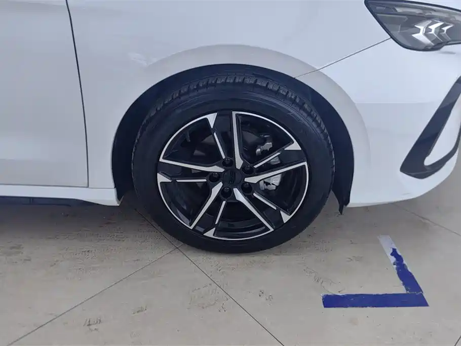 GEELY AUTOMOBILE BINRUI