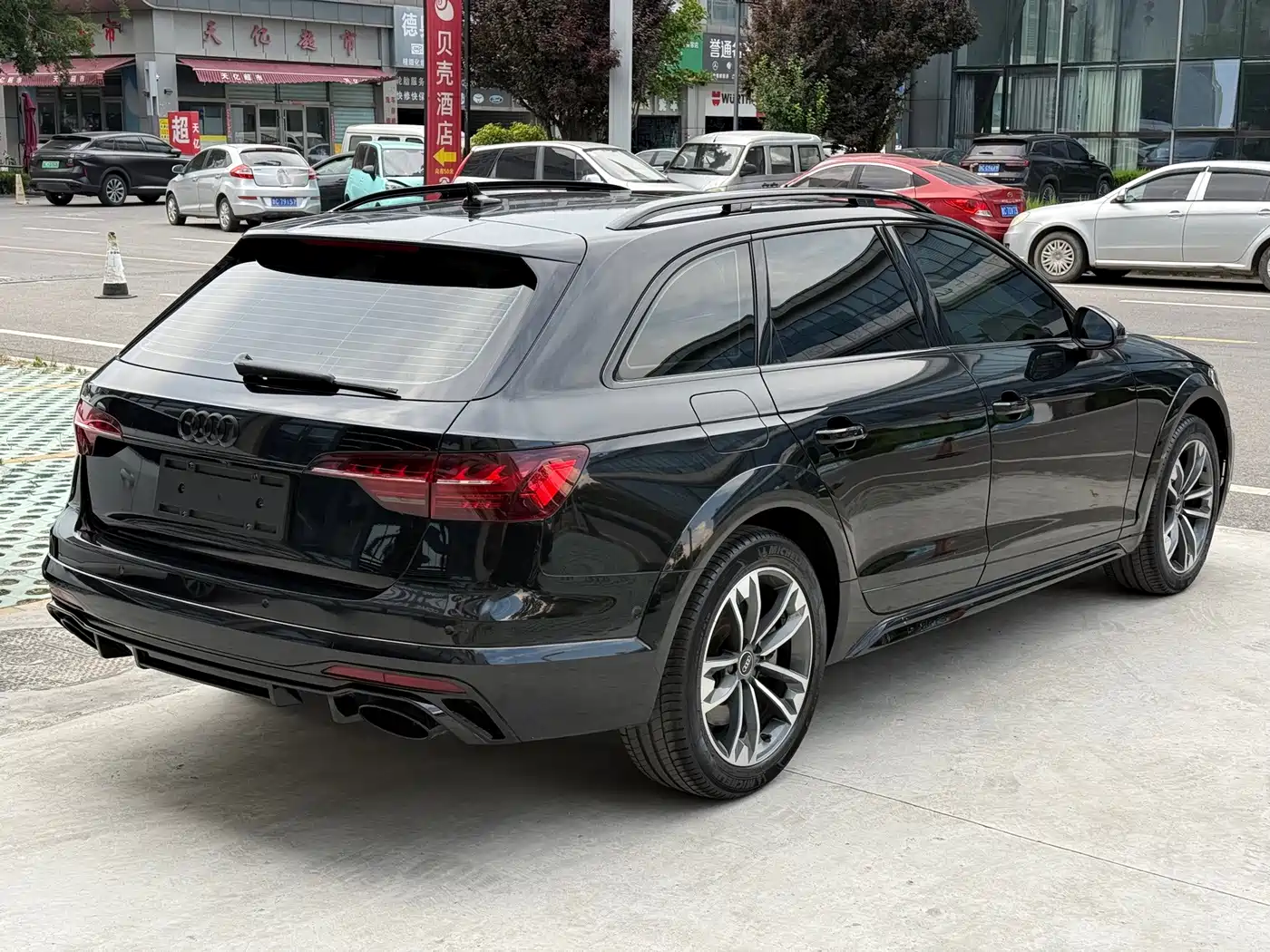 Audi A4 (Import) 2021 2021 allroad quattro Explorer