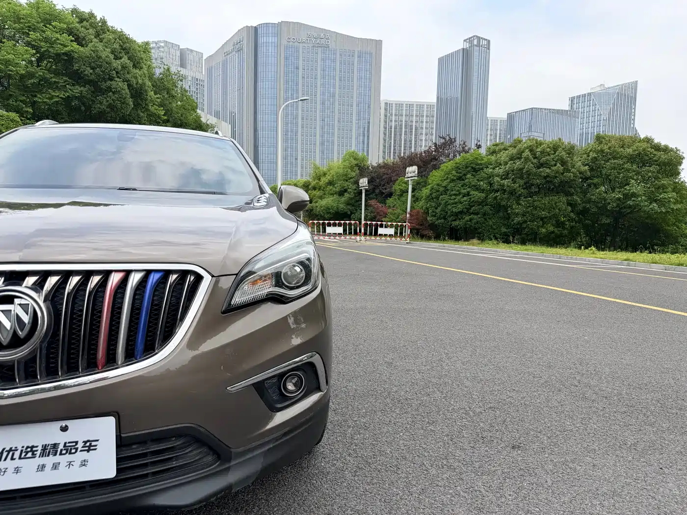 Buick Envision Plus 2017 20T FWD Elite фото 9