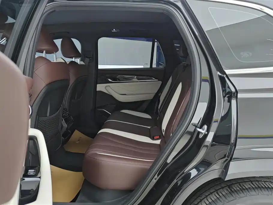 GEELY AUTOMOBILE XINGYUE L