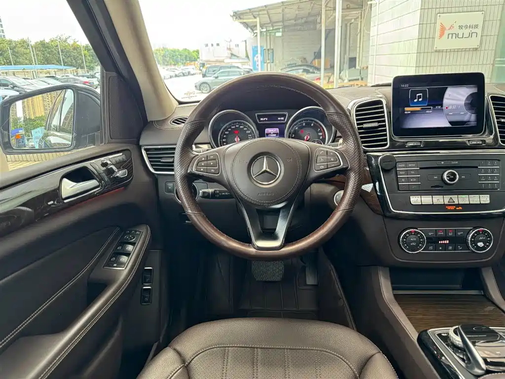 Mercedes-Benz GLS 2018 Facelift GLS 400 4MATIC Sport фото 12