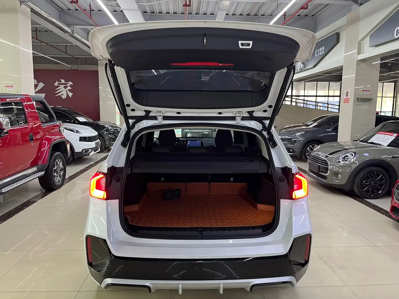 BMW X1 2025 sDrive25Li M Sport Package фото 14