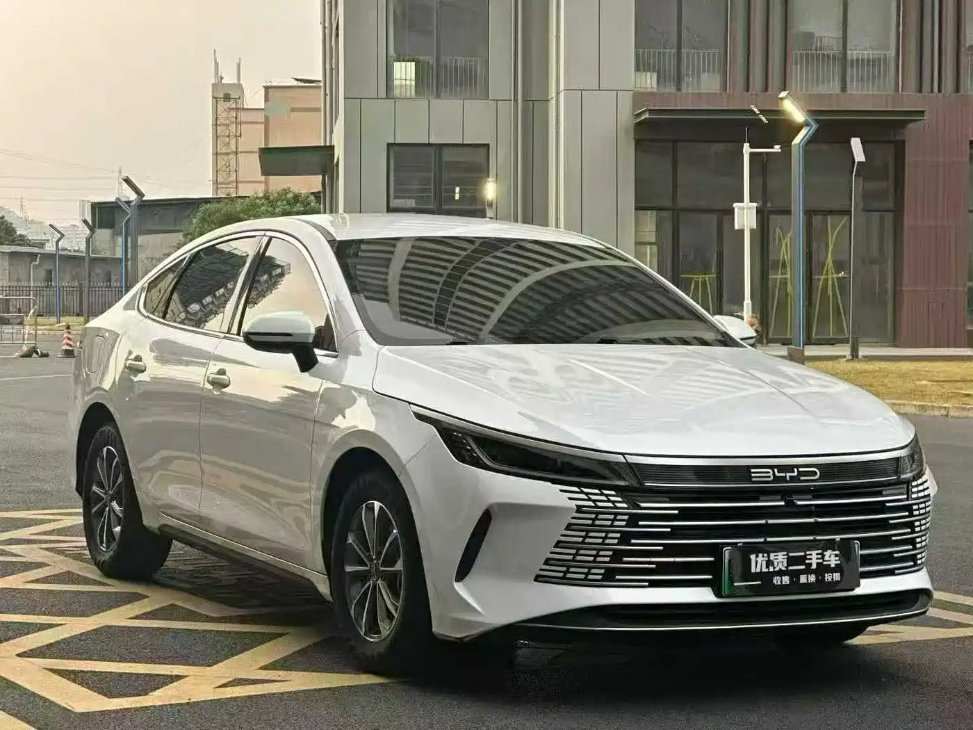 BYD Destroyer 05 2024 Glory Edition DM-i 55KM Luxury