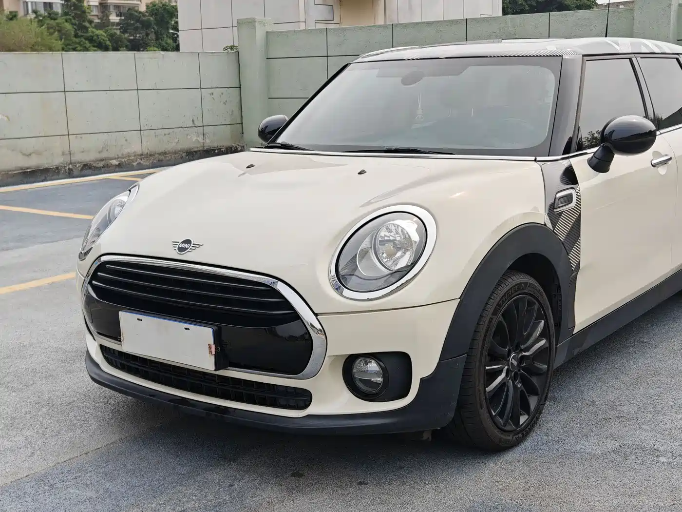 MINI CLUBMAN 2019 1.5T ONE Aesthetics Edition фото 9