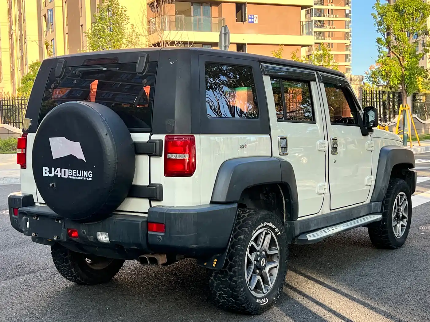 BAIC ORV Beijing Offroad BJ40 2016 Model 40L 2.3T Automatic 2WD Luxury фото 5