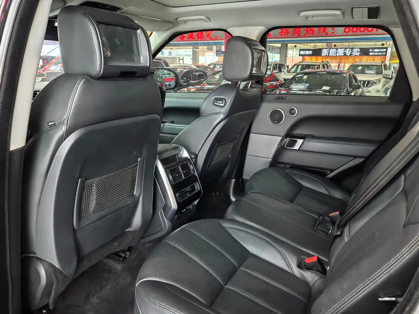 Land Rover Range Rover Sport 2014 3.0 SC V6 HSE фото 6