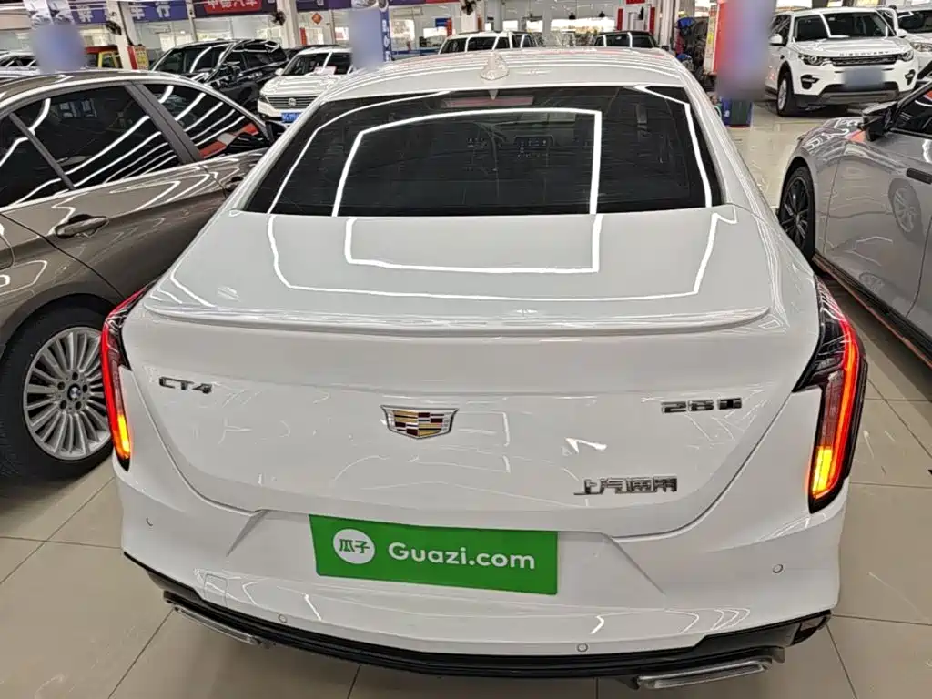 Cadillac CT4 2023 2022 28T Fashion Style