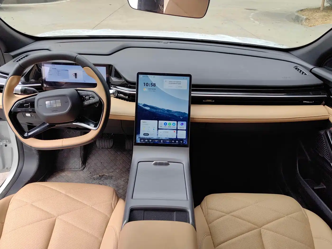Geely Galaxy Galaxy L6 2024 125km PLUS Soaring Dragon Edition фото 4