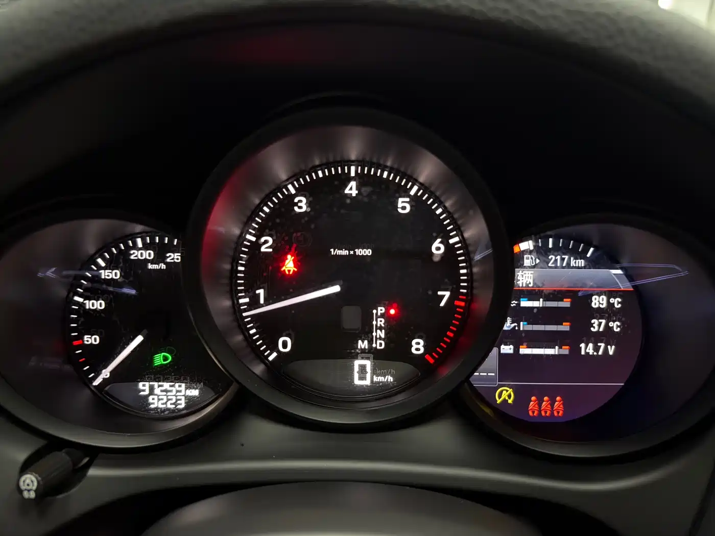 Porsche Macan 2022 Macan 2.0T фото 17