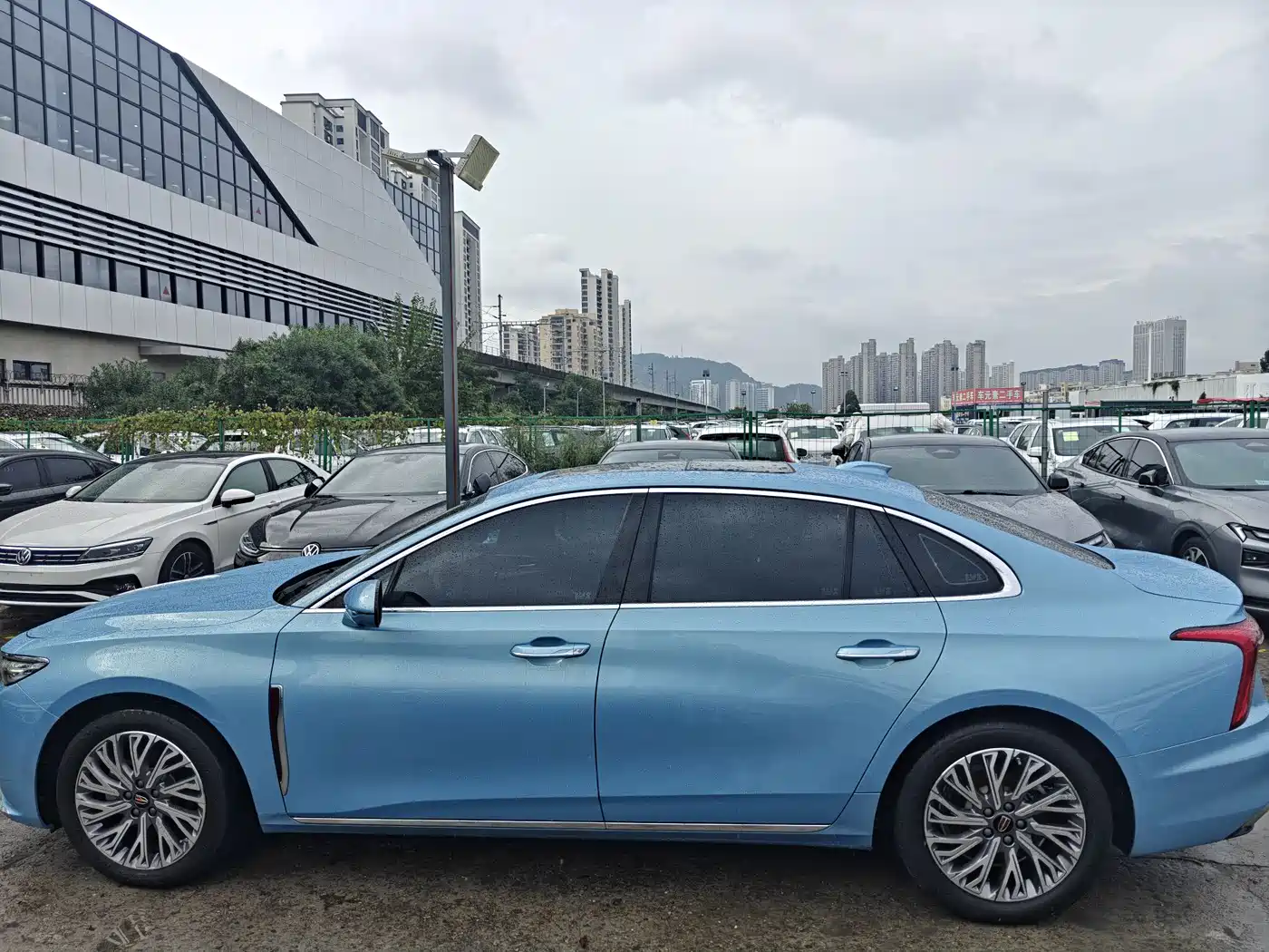 Hongqi HONGQI H5