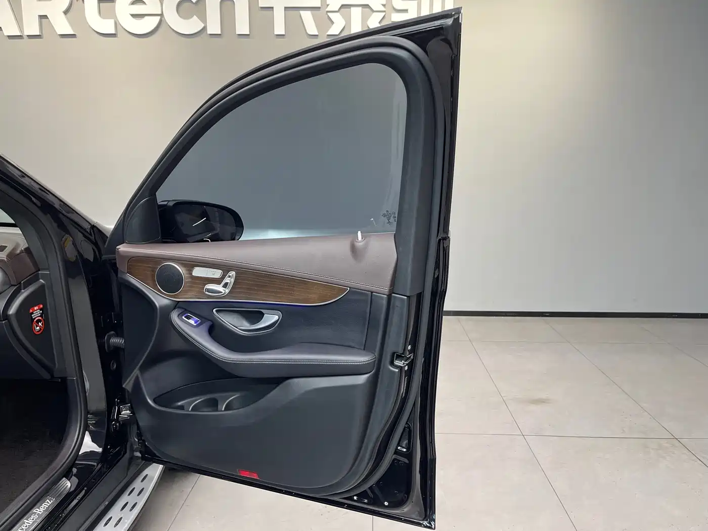 Mercedes-Benz GLC 2022 Facelift II GLC 260 L 4MATIC Luxury фото 30