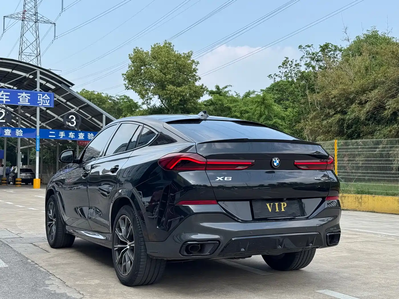 BMW X6 2023 xDrive30i M Sport Package фото 7