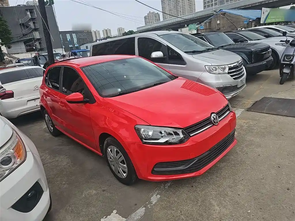 Volkswagen Polo 2018 1.5L Manual Safe Drive фото 4