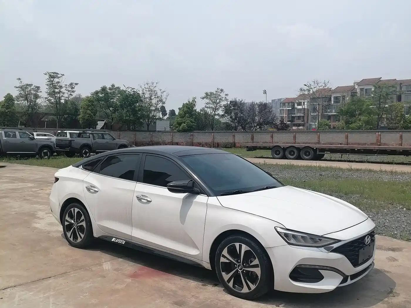 Hyundai Fista 2021 280TGDi DLX Luxury Edition фото 3