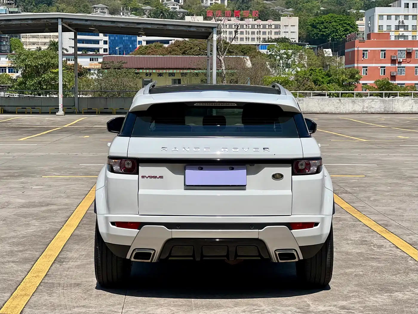 Land Rover Range Rover Evoque 2015 2.0T 5-Door Dynamic Edition фото 6