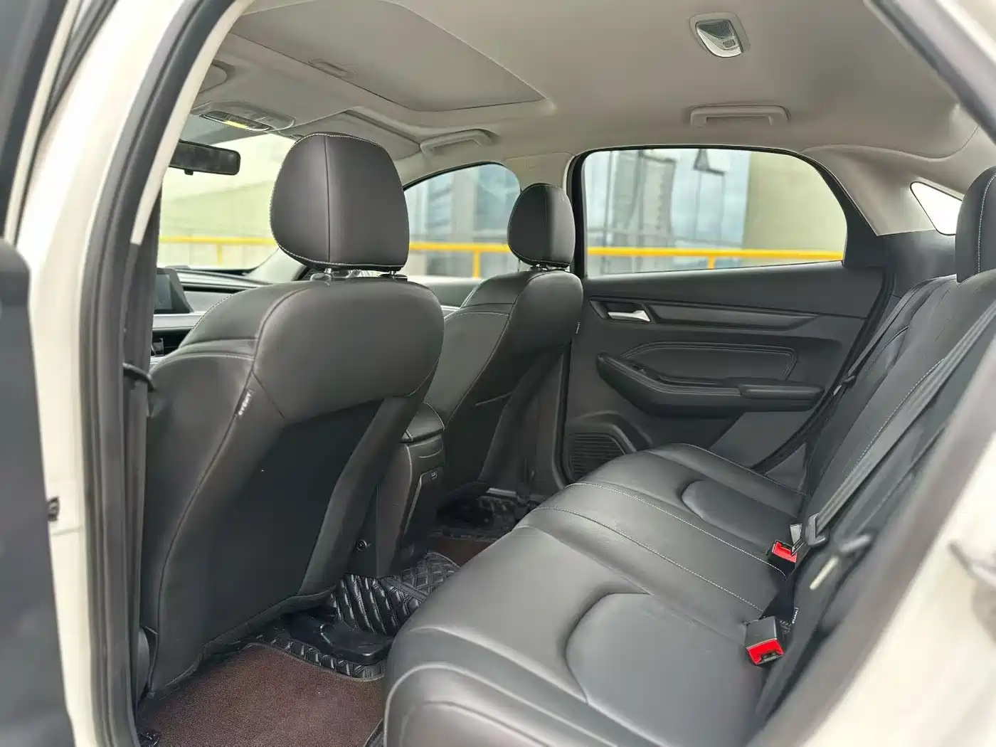 Ford Escort 2022 2021 1.5L Automatic Platinum Edition
