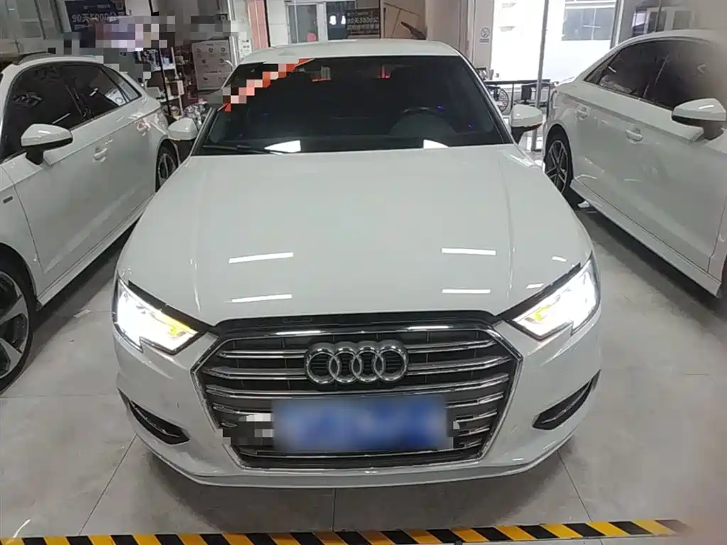 Audi A3 2019 Limousine 35 TFSI Progressive China VI фото 3