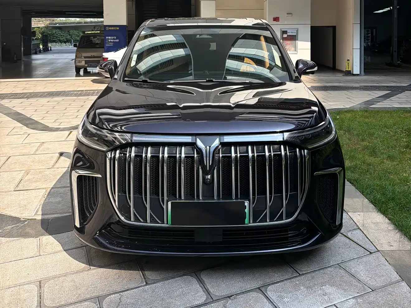 Voyah Auto Voyah Dreamer 2022 Low-carbon Dream+Smart Package фото 2