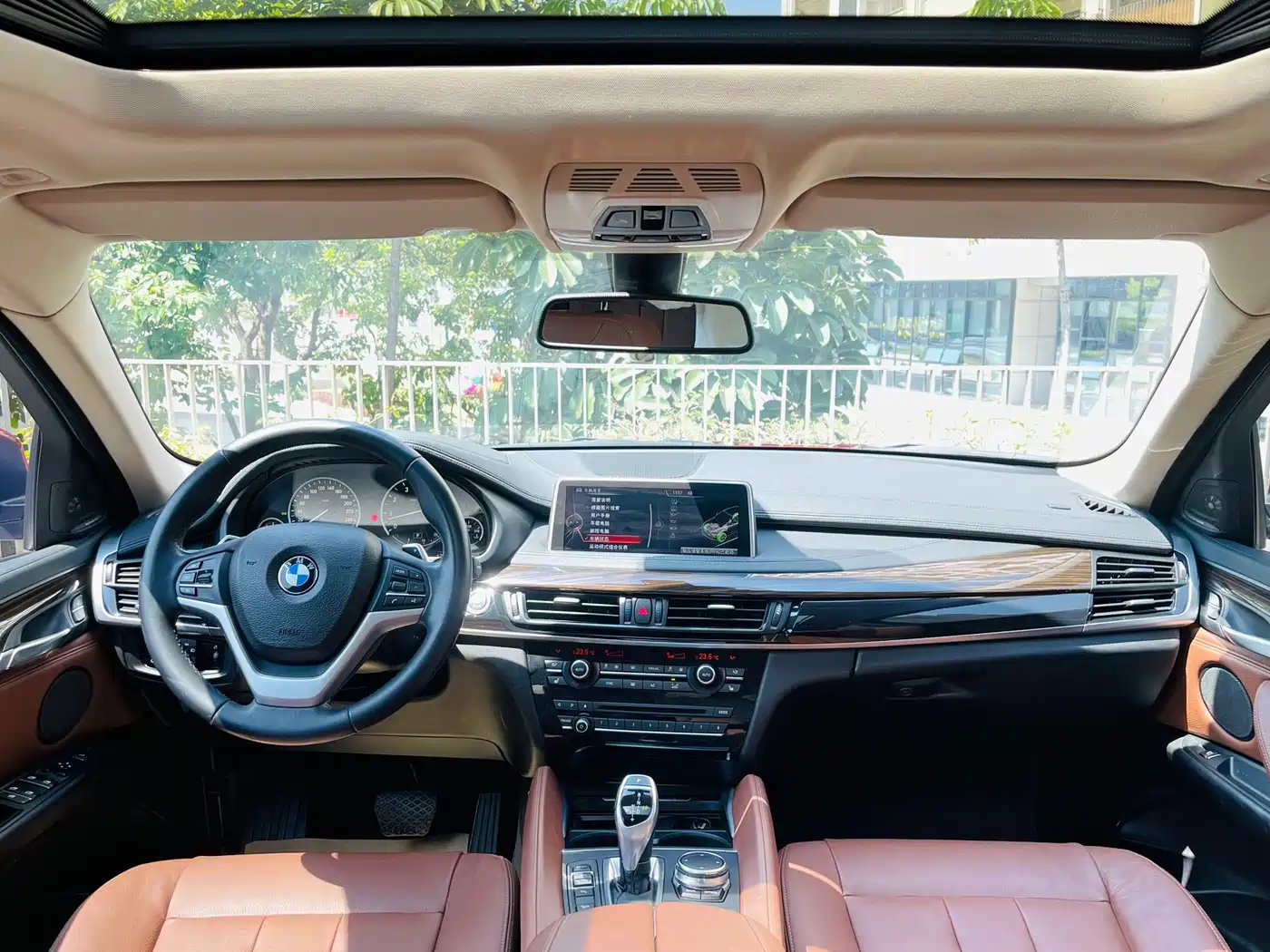 BMW X6 2015 xDrive35i Leading Type фото 14