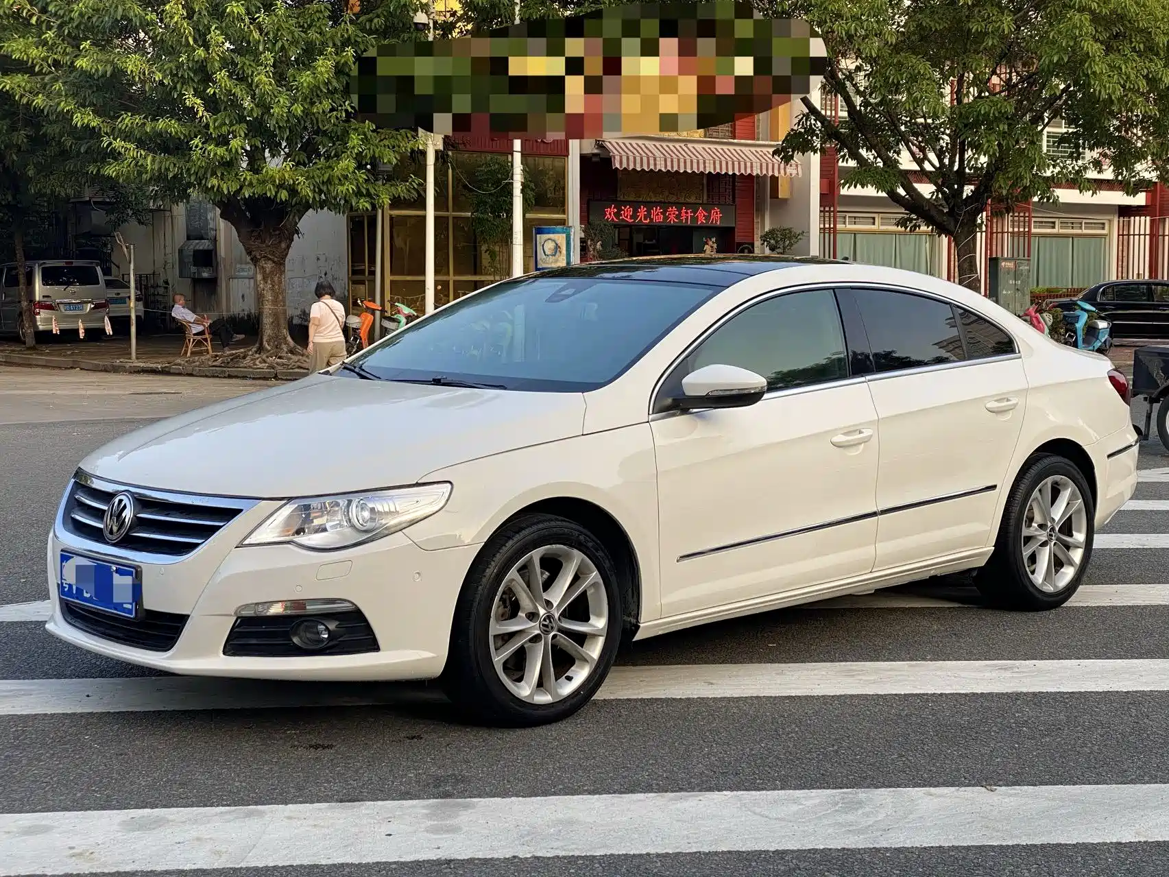 Photo 1 - Volkswagen CC