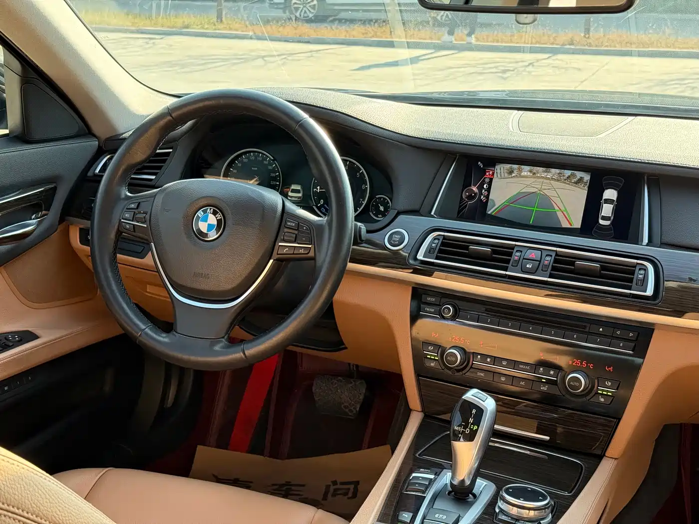 BMW 7 Series 2014 730Li Premium фото 29