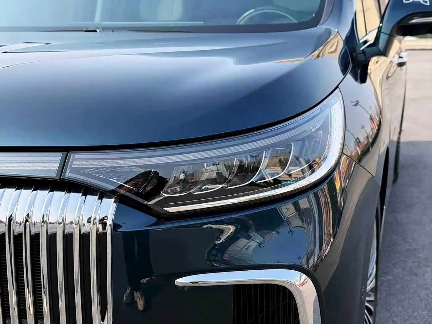Voyah Auto Voyah Dreamer 2025 PHEV AWD Flagship Kunpeng Edition фото 12