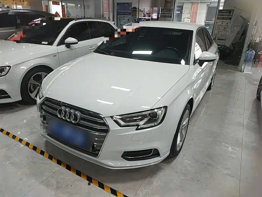 Audi A3 2019 Limousine 35 TFSI Progressive China VI