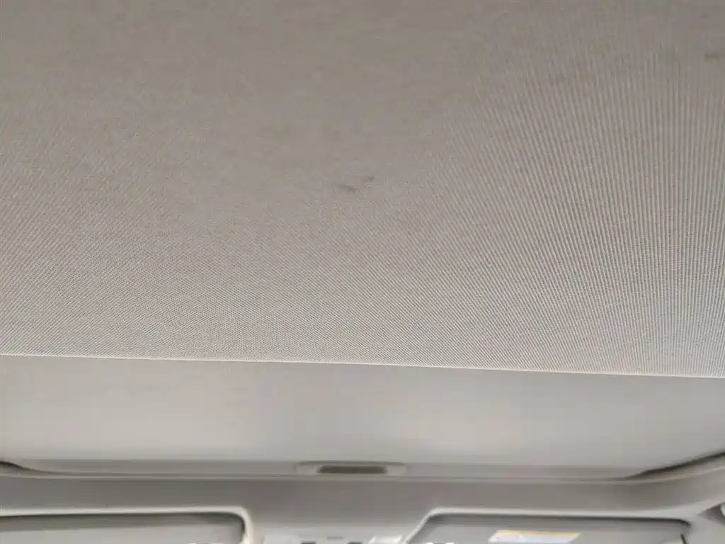 Toyota RAV4 Rongfang 2015 2.0L CVT 2WD Trend Edition фото 15