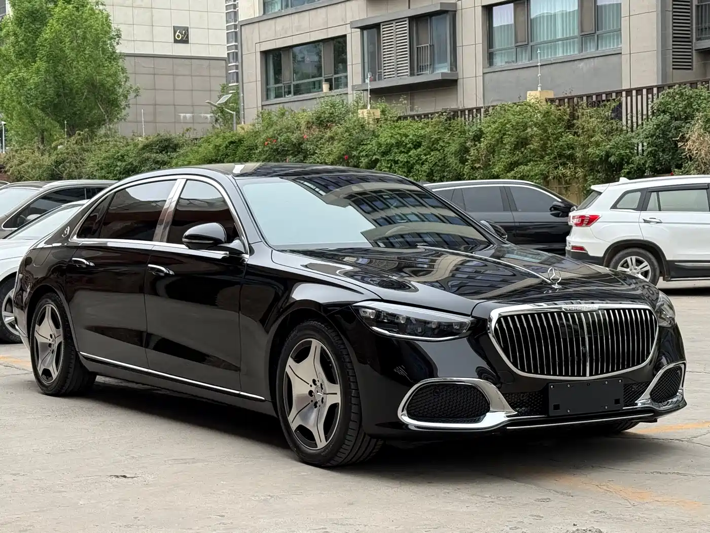 Mercedes-Benz Maybach S-Class 2026 S 480 4MATIC фото 3
