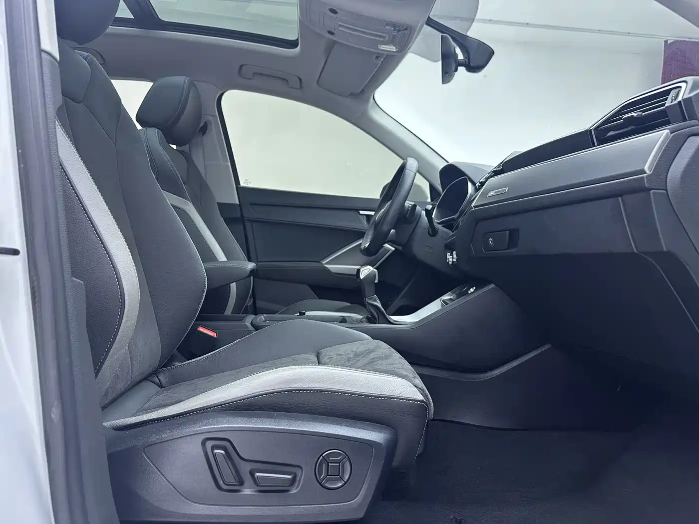 Audi Q3 2023 35 TFSI Fashion Dynamic (1.4T) фото 8