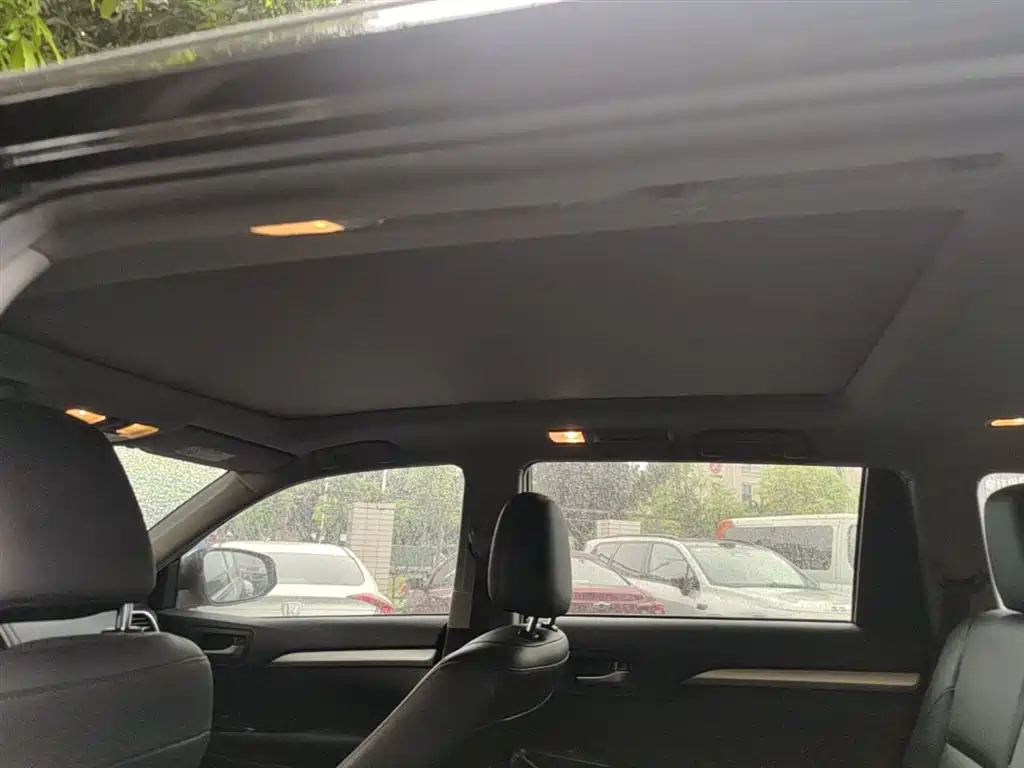 Toyota Highlander 2021 2.0T AWD Knight 7-Seater фото 25