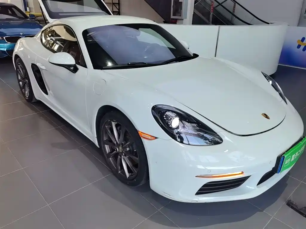 Porsche 718 2018 Cayman 2.0T фото 4