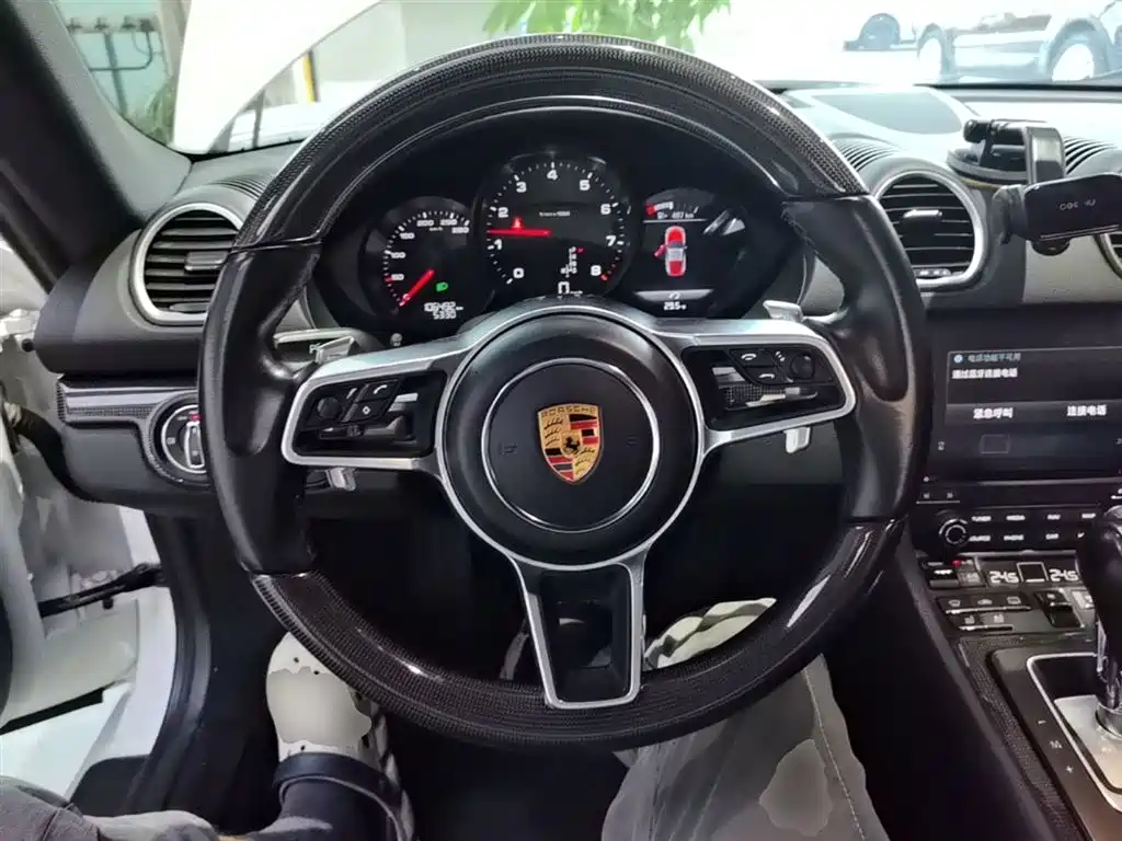 Porsche 718 2018 Cayman 2.0T фото 11