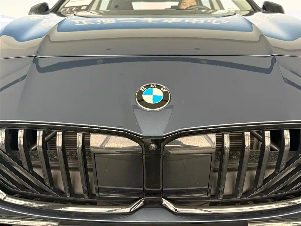 BMW 2 Series 2025 225L M Sport Moonlight Package фото 9
